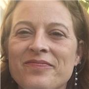 Profesora Nativa da clases particulars de A1-C1 Cambridge y Trinity